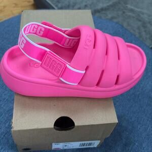 UGG Girl's Pink Foam Sandals Taffy Yeah 2